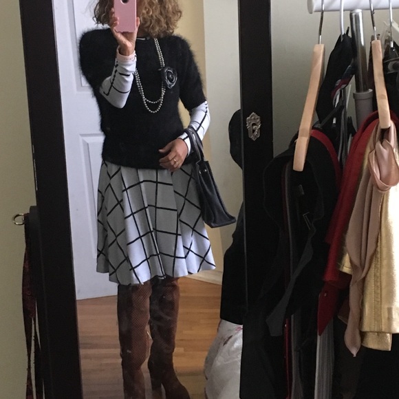 Ali Ro window panel dress - Picture 7 of 8